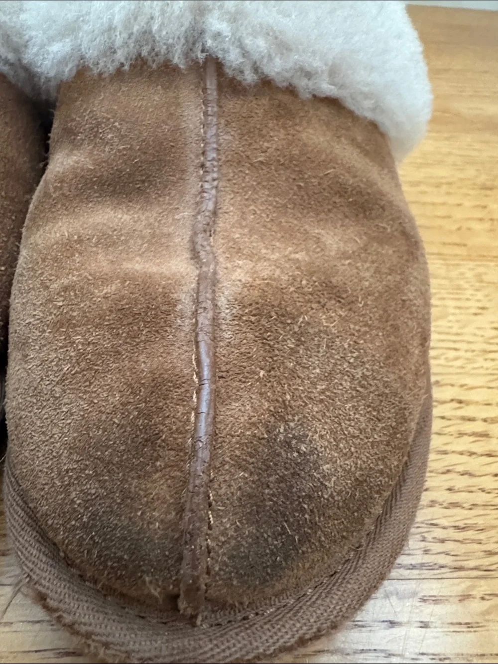 UGG Kids Chestnut Suede Slippers with Cream Shearling Cuff